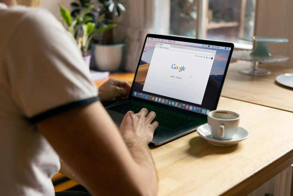 Google decidió romper su buscador. Ahora tiene una solución: que elijas tú mismo las noticias que quieres ver